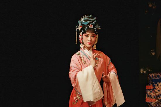 Young artists deliver commanding Kunqu Opera performance