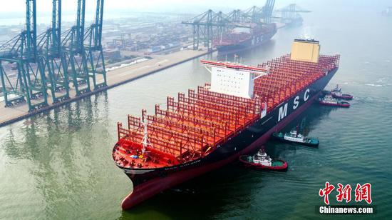 MSC Gulsun, the world's largest container vessel by carrying capacity, sets sail from north China's port city of Tianjin, July 8, 2019. (Photo/China News Service)