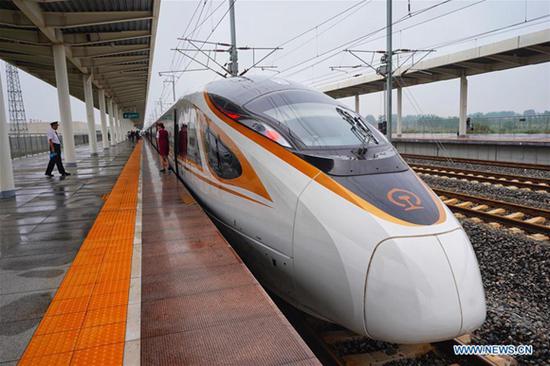 Bullet train G305 arrives at Baiyangdian Railway Station in Xiongan New Area, north China's Hebei Province, July 10, 2019.  (Xinhua/Xing Guangli)