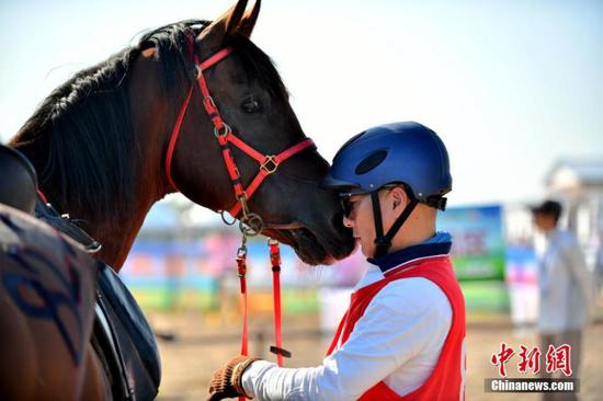 Equestrian endurance contests held in Northeast China