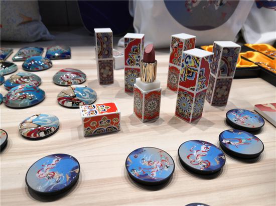 Dunhuang inspires new range of cultural products