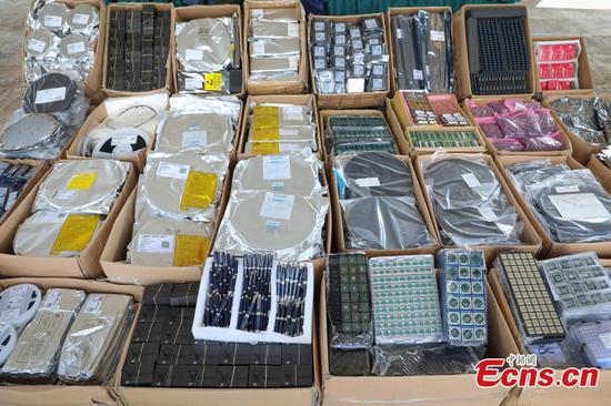 Customs seize HK$20 mln smuggling haul