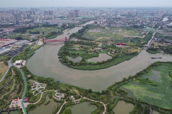 Scene of Yangzhou, a city in China's Jiangsu Province. (Photo by Ji Chunpeng/Xinhua)