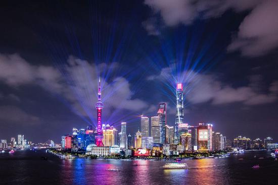 Splendid Shanghai welcomes CIIE