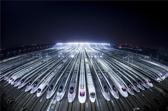 High-speed trains wait for maintenance in Wuhan. (Photo/Xinhua)