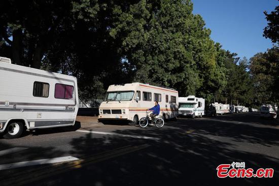 High rent forces many to live in motor homes in Silicon Valley