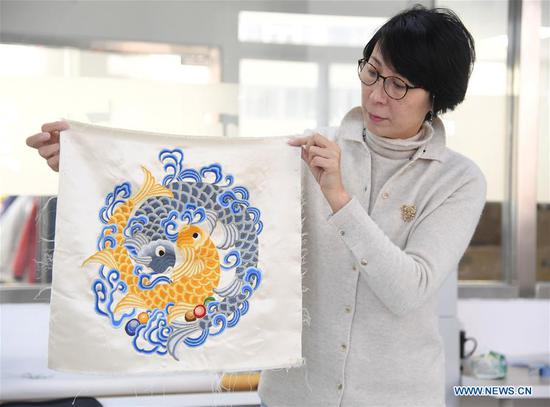 Pic story of Beijing embroidery artist