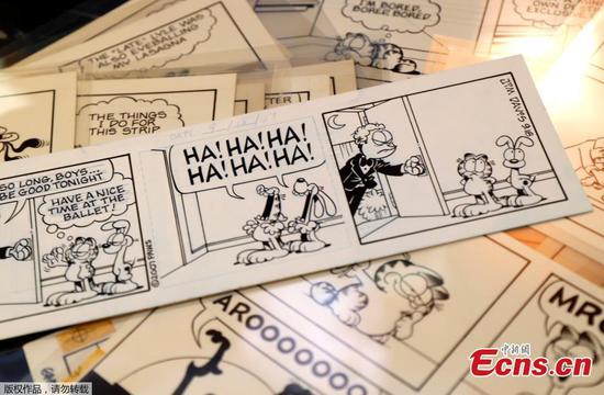 11,000 hand-drawn Garfield comic strips on sale in U.S.