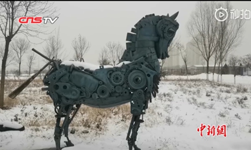 The statue of horse. (Screenshot photo of video posted by China News Service)