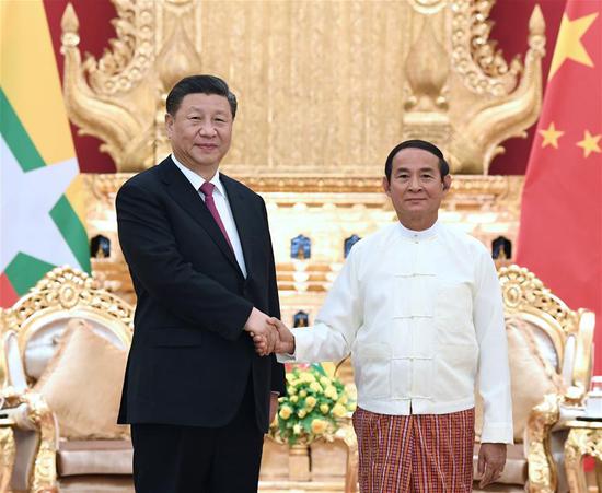Chinese President Xi Jinping holds talks with Myanmar President U Win Myint in Nay Pyi Taw, Myanmar, Jan. 17, 2020. (Xinhua/Rao Aimin)