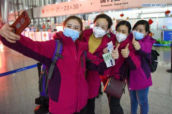 Xinjiang sends 2nd batch of medics to Wuhan