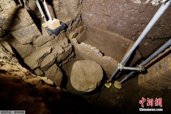 2,600-year-old objects discovered in forgotten underground chamber in Roman Forum