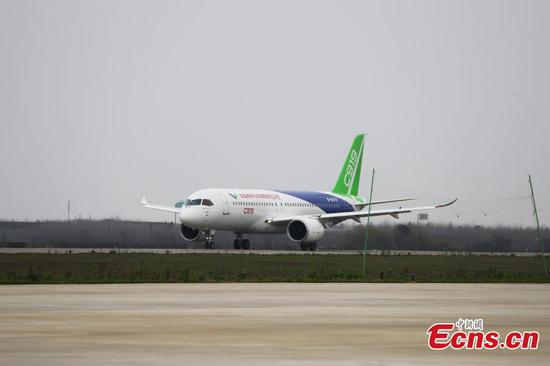 China's C919 passenger jet carries out taxiing test