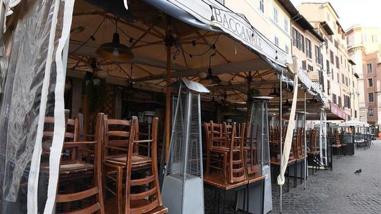 Resturants in Italy are closed, Rome, Italy, March 10, 2020. (Photo/Xinhua)