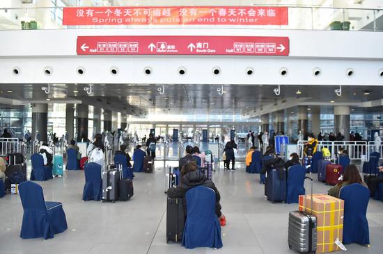 A waiting area at the New China International Exhibition Center in Beijing, capital of China, March 14, 2020. Beijing has converted the New China International Exhibition Center into a transit center for international inbound passengers. (Xinhua/Chen Zhonghao)