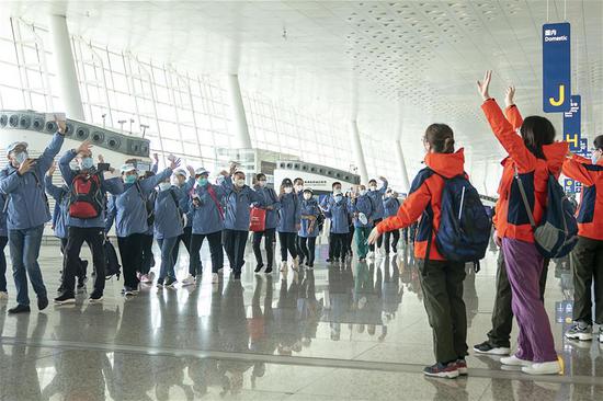 Some medical assistance teams leave Hubei Province