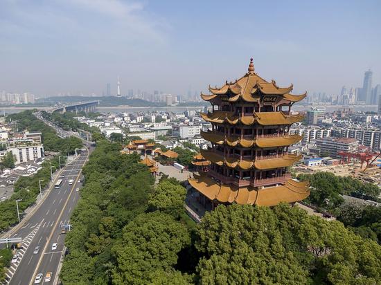 Aerial photo taken on April 29, 2020 shows the Yellow Crane Tower, or Huanghelou, a landmark in Wuhan, central China's Hubei Province. As the impact of the COVID-19 pandemic wanes, the tower was partly reopened to the public on April 29. (Xinhua/Xiong Qi)