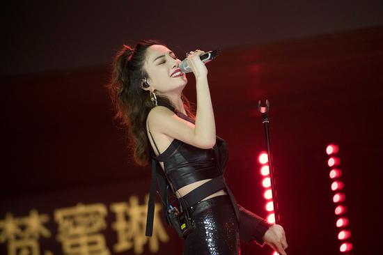 Singer Yumiko Cheng, 39. [Photo provided to China Daily]