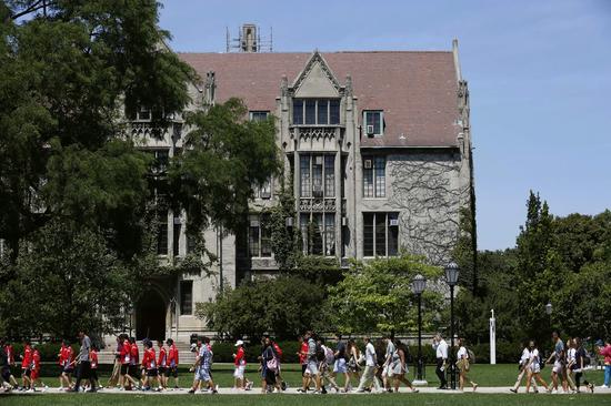 Photo taken on July 25, 2017 shows the campus of University of Chicago in Chicago, the United States. (Xinhua/Wang Ping)