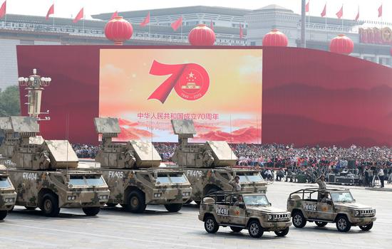 A formation of air defense missiles takes part in a grand military parade celebrating the 70th anniversary of the founding of the People's Republic of China in Beijing, capital of China, Oct. 1, 2019. (Xinhua/Yin Gang)