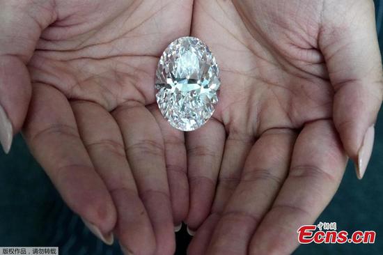 Flawless 102-carat diamond to be auctioned