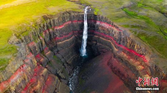 Hengifoss: Amazing waterfall in Iceland