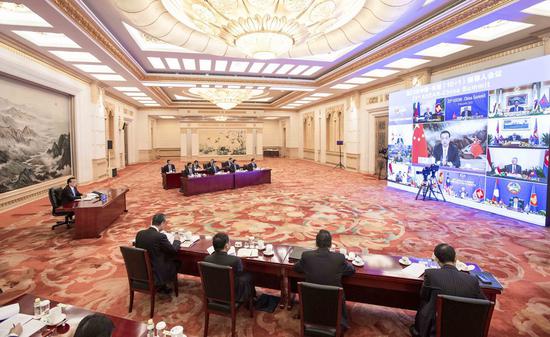 Chinese Premier Li Keqiang attends the 23rd China-ASEAN leaders' meeting, which is held via video link, at the Great Hall of the People in Beijing, capital of China, Nov. 12, 2020. (Xinhua/Li Tao)