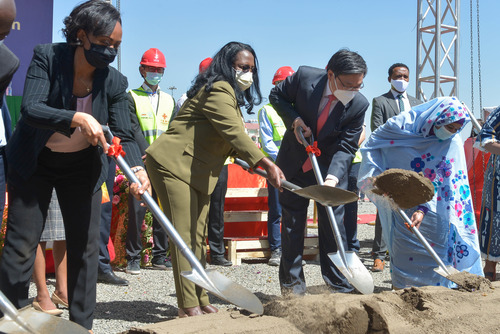 Ethiopian Health Minister Lia Tadesse (1st L, front), Liu Yuxi (3rd L, front), head of the Chinese Mission to the African Union and other guests attend the groundbreaking ceremony for the China-aided Africa Centers for Disease Control and Prevention (Africa CDC) headquarters in Addis Ababa, Ethiopia, Dec. 14, 2020. (Xinhua/Michael Tewelde)