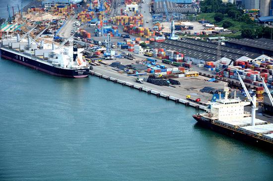 Photo taken on April 9, 2020 shows the Dar es Salaam Port undergoing upgrading of port berths 1 to 7 in Dar es Salaam, Tanzania. (Xinhua)