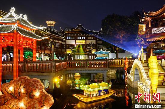 Yuyuan Garden dressed up for Lunar New Year