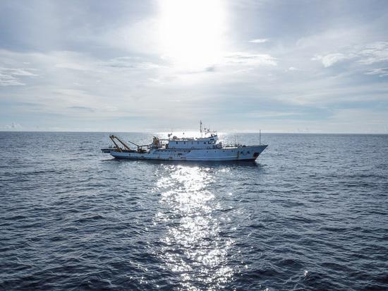 Aerial photo taken on July 13, 2020 shows an expedition vessel in the South China Sea. (Xinhua/Zhang Liyun)