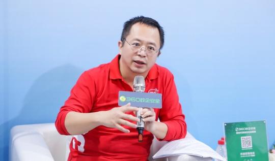 Zhou Hongyi, chairman and CEO of 360 Security Group, shares his views on China's security construction with China Daily at the third Digital China Summit in Fuzhou, Fujian province. (Photo provided to chinadaily.com.cn)