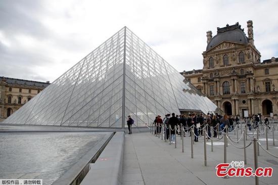 Louvre Museum reopens after six months closure