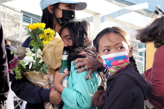 Relatives mourn for victims of a mass shooting in San Jose, California, the United States, May 27, 2021. (Photo: Xinhua/Wu Xiaoling)