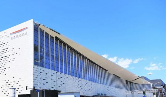 Photo taken on June 18, 2021 shows the exterior of the Main Media Center (MMC) for Beijing Olympic Winter Games. (Photo courtesy of Beijing Major Projects Construction Headquarters Office)