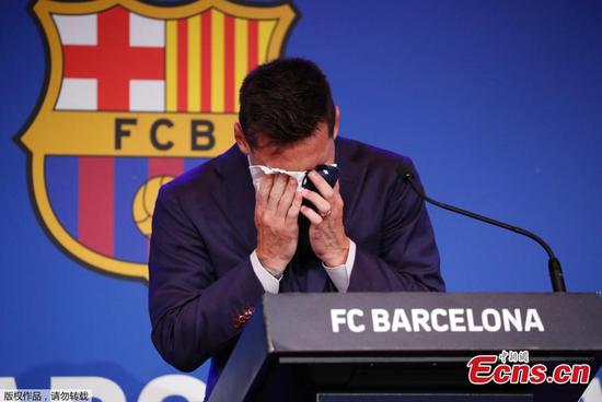 Tearful Messi bids farewell to FC Barcelona at press conference