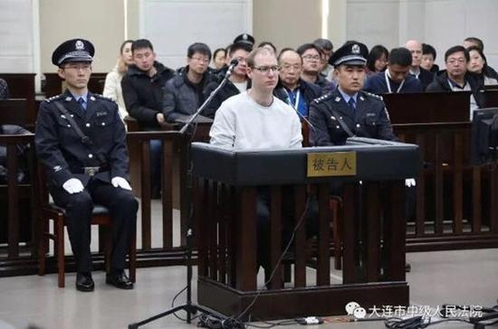 Canadian citizen Robert Lloyd Schellenberg appears in court in Dalian, Liaoning province in Jan, 2019. [File photo provided to China Daily]