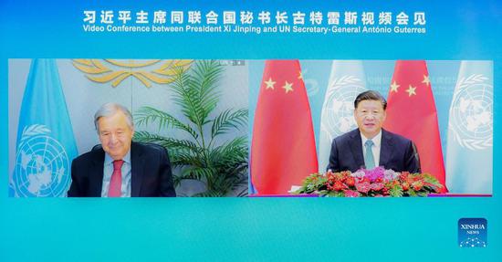 Chinese President Xi Jinping meets with UN Secretary-General Antonio Guterres via video link at the Great Hall of the People in Beijing, capital of China, Oct. 25, 2021. (Xinhua/Zhai Jianlan)