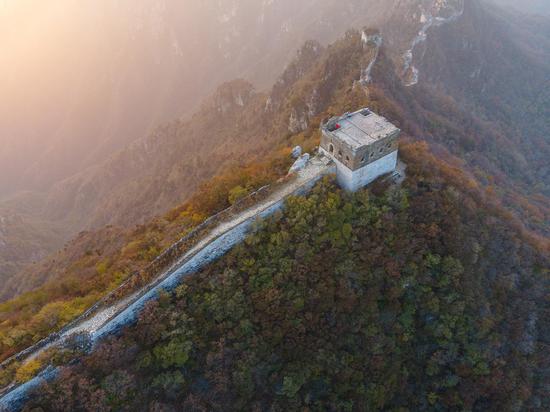 Late autumn scenery of Jiankou Great Wall