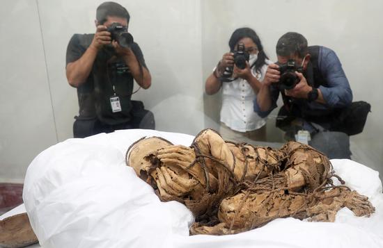 800-year-old mummy unearthed in Peru