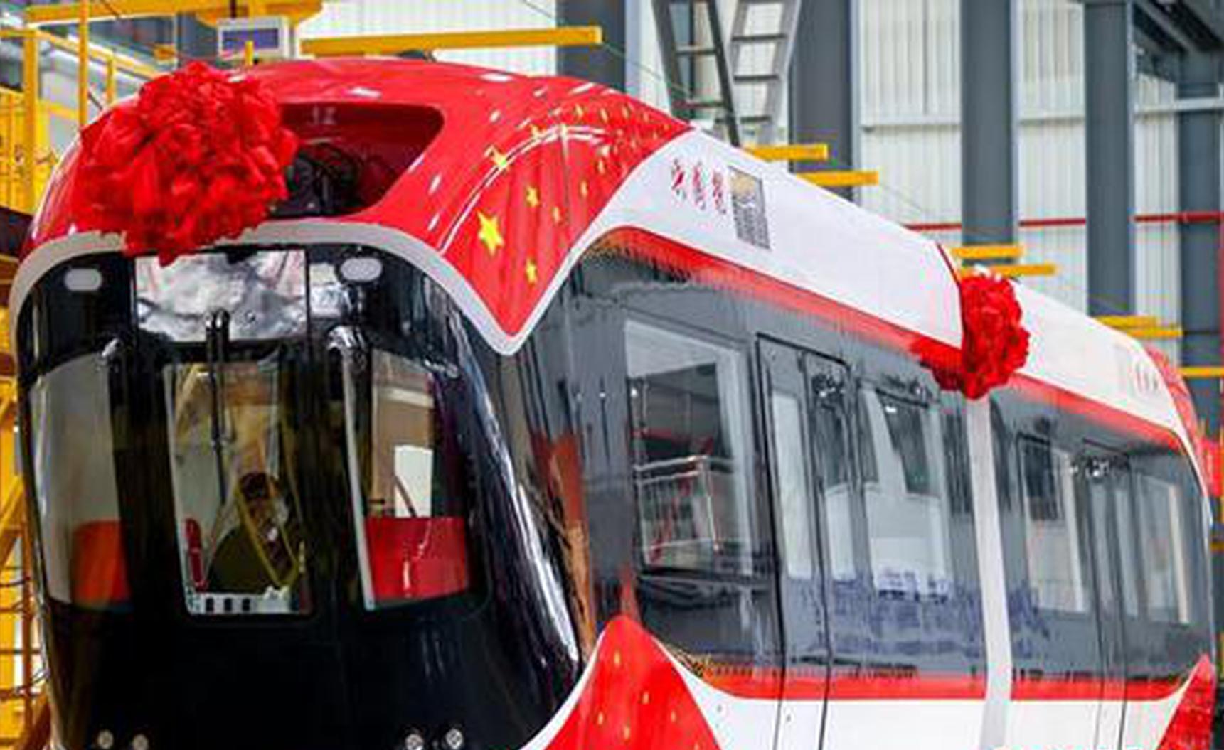 'Sky train' rolls off assembly line in Wuhan