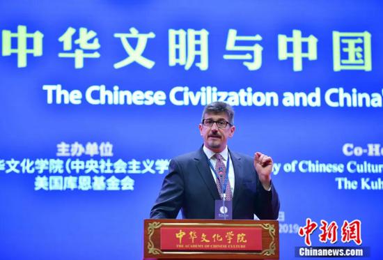 (W. E. Talk) Is there a clash of civilization between east and west? Interview with Harvard Professor Michael Szonyi