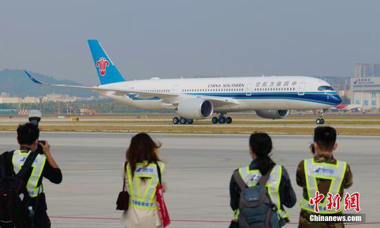 Two new A350s of China Southern Airlines arrives in Shenzhen