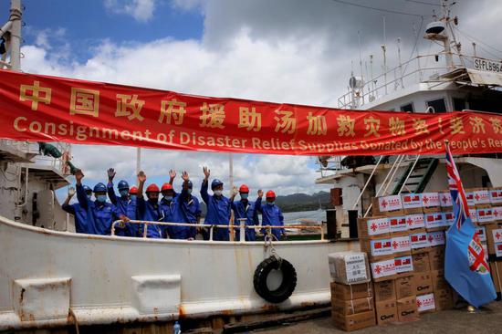 A vessel carrying the emergency aid from China to Tonga is to set off at a port in Suva's Walu Bay, Fiji, Jan. 24, 2022. (Xinhua/Zhang Yongxing)