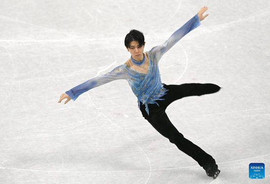 Hanyu Yuzuru of Japan performs during the men's single skating program at Capital Indoor Stadium in Beijing, capital of China, Feb. 8, 2022. (Photo: Xinhua/Liu Xiao)