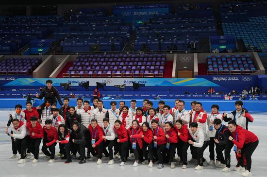 Chinese short track speed skating team wins 4 medals in total at Beijing 2022