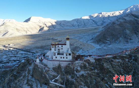 Breathtaking view of oldest palace in Tibet 'Yumbu Lakhang'