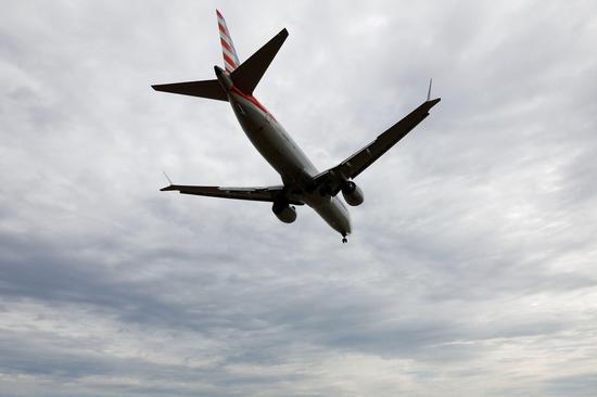 An American Airlines Boeing 737 Max 8 aircraft from Los Angeles approaches to land at the Ronald Reagan Washington National Airport in Washington D.C., the United States on March 13, 2019. (Xinhua/Ting Shen)