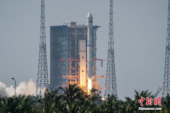 China's new-generation rocket sends 22 satellites into space