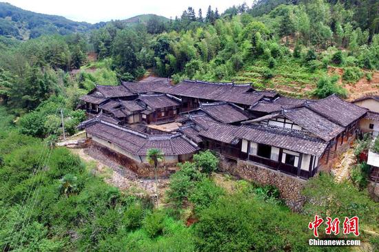 A close-look at ancient Fortified Manors of Yongtai in Fujian